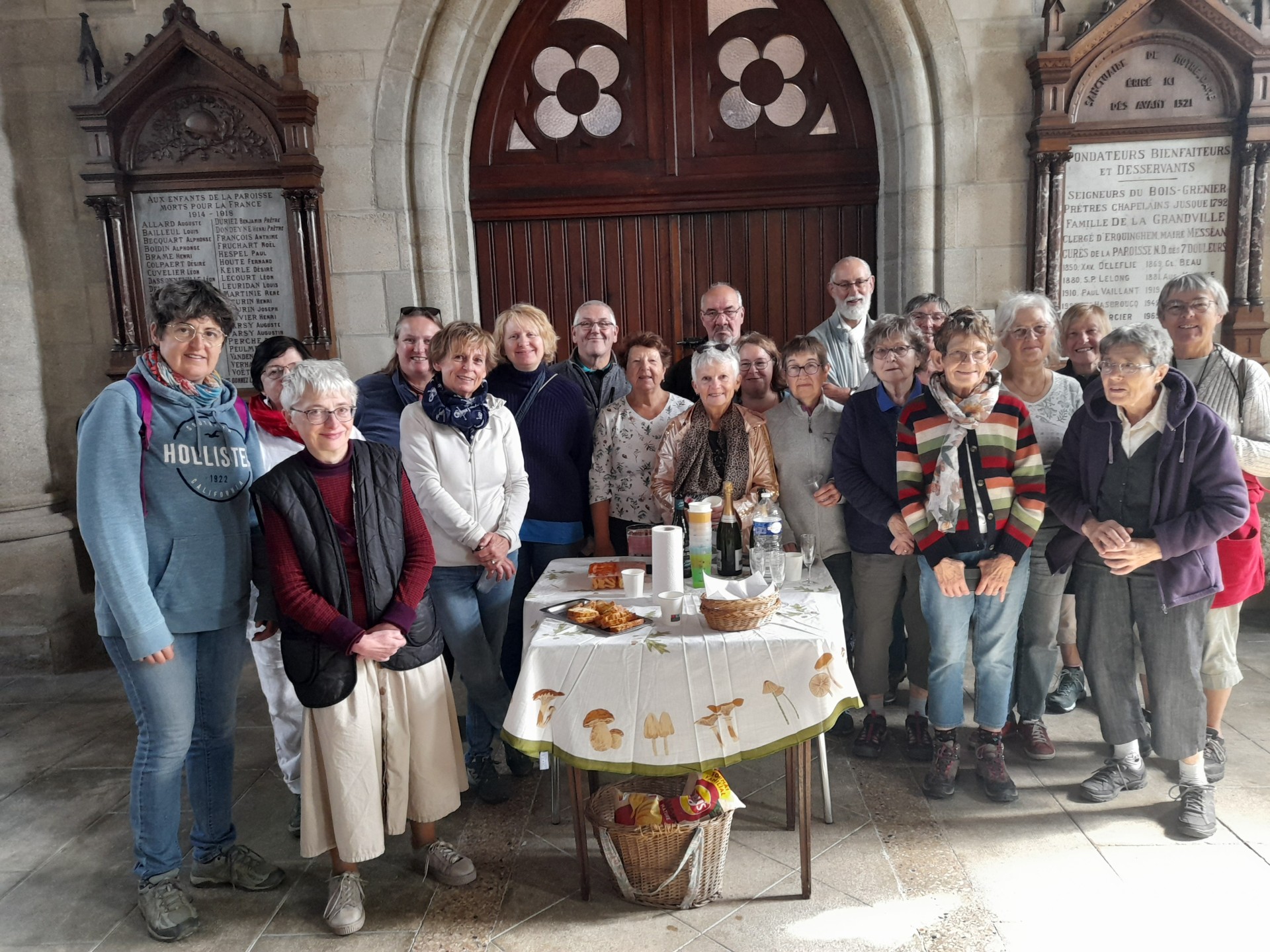 Hommage à notre amie Monique B. (1/2)